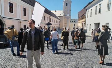 FOTO: Nakrúcanie filmu Autobus do Vlčích dier v Nitre