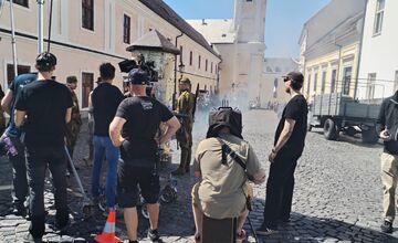 FOTO: Nakrúcanie filmu Autobus do Vlčích dier v Nitre