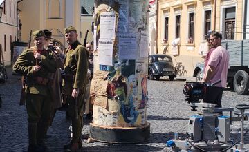 FOTO: Nakrúcanie filmu Autobus do Vlčích dier v Nitre
